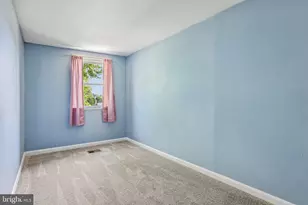 454 Bigley Ave, Baltimore, MD 21227 - Photo 22
