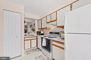 2125 Cedar Barn Way, Baltimore, MD 21244 - Photo 6