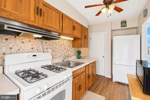 2031 Jasmine Rd, Dundalk, MD 21222 - Photo 12