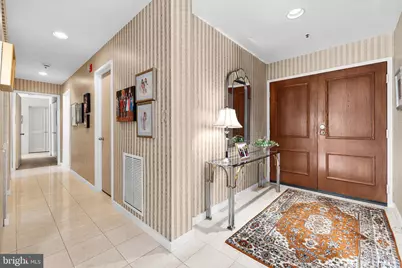 1 Gristmill Court #302, Baltimore, MD 21208 - Photo 4