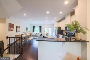 4325 Adkisson Ln, Owings Mills, MD 21117 - Photo 10