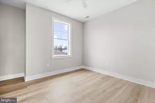 8823 Chesapeake Ave, Sparrows Point, MD 21219 - Photo 32