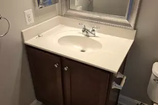 35 Meridian Ln, Towson, MD 21286 - Photo 22