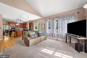 9532 Lyonswood Dr, Owings Mills, MD 21117 - Photo 16