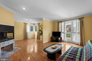 17 Stablemere Ct, Baltimore, MD 21209 - Photo 4
