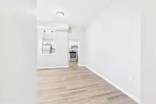 300 W Chesapeake Ave, Towson, MD 21204 - Photo 10