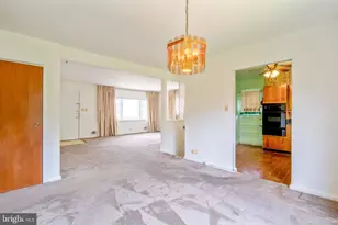 6812 Fox Meadow Rd, Baltimore, MD 21207 - Photo 10