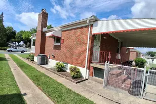 7926 Diehlwood Rd, Baltimore, MD 21222 - Photo 2