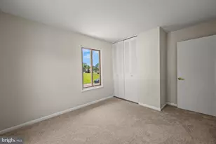 89 King Henry Cir, Baltimore, MD 21237 - Photo 16