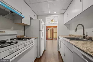 89 King Henry Cir, Baltimore, MD 21237 - Photo 8