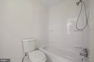 89 King Henry Cir, Baltimore, MD 21237 - Photo 14