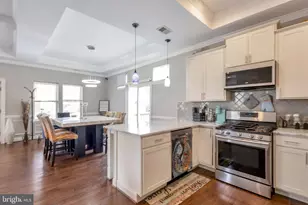 4501 Forest View Ave, Baltimore, MD 21206 - Photo 8