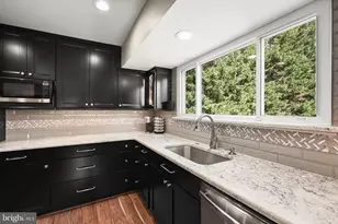 3711 Thoroughbred Ln, Owings Mills, MD 21117 - Photo 18