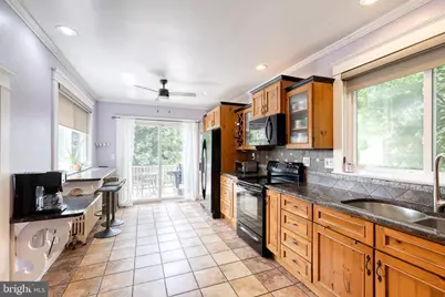 1704 Lincoln Drive, Halethorpe, MD 21227 - Photo 8
