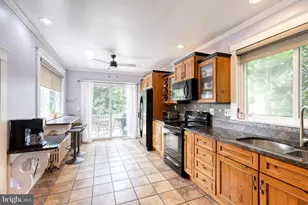 1704 Lincoln Dr, Halethorpe, MD 21227 - Photo 8