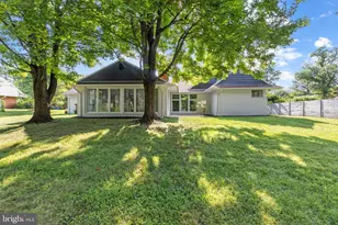7900 Ivy Ln, Pikesville, MD 21208 - Photo 30