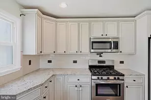 7904 Subet Rd, Windsor Mill, MD 21244 - Photo 8