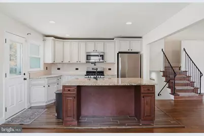 7904 Subet Road, Windsor Mill, MD 21244 - Photo 12