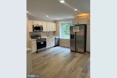 8 Carters Rock, Baltimore, MD 21228 - Photo 2