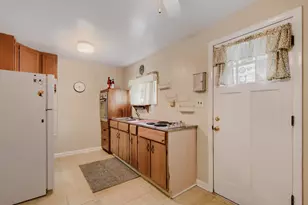 8005 Harris Ave, Parkville, MD 21234 - Photo 12