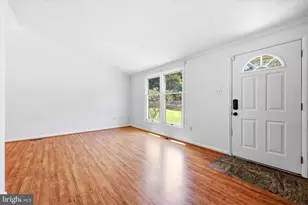 9 Three Willows Ct, Baltimore, MD 21228 - Photo 6