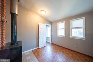 705 Eastshire Dr, Catonsville, MD 21228 - Photo 14