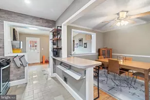 705 Eastshire Dr, Catonsville, MD 21228 - Photo 10