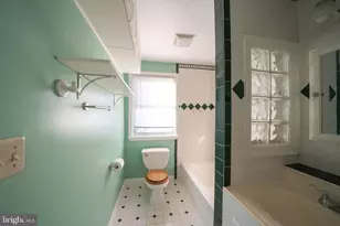 705 Eastshire Dr, Catonsville, MD 21228 - Photo 20