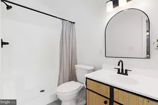 1601 Sailaway Cir, Essex, MD 21221 - Photo 26