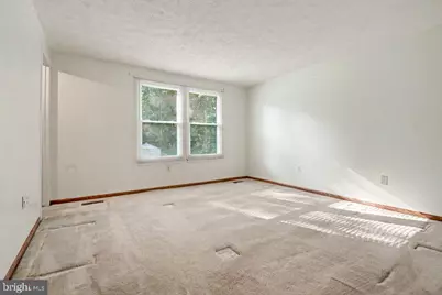 8805 Golden Tree Lane, Baltimore, MD 21221 - Photo 16