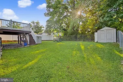 8805 Golden Tree Lane, Baltimore, MD 21221 - Photo 48