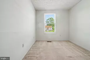8805 Goldentree Ln, Baltimore, MD 21221 - Photo 24