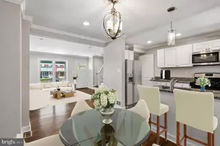 8022 Wallace, Baltimore, MD 21222 - Photo 8