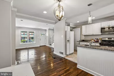 8022 Wallace, Baltimore, MD 21222 - Photo 12