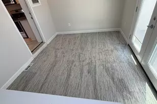 8022 Wallace, Baltimore, MD 21222 - Photo 18