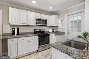 8022 Wallace, Baltimore, MD 21222 - Photo 4