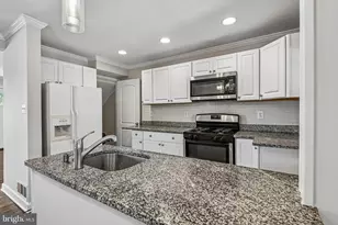 8022 Wallace, Baltimore, MD 21222 - Photo 6