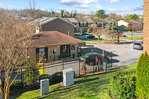 1 Smeton, Towson, MD 21204 - Photo 34