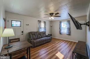 122 Alcock Rd, Baltimore, MD 21221 - Photo 10