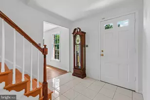 4 Overgate Ct, Cockeysville, MD 21030 - Photo 8