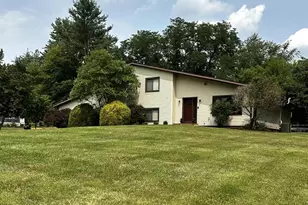 11 Valley Glen Ct, Reisterstown, MD 21136 - Photo 2