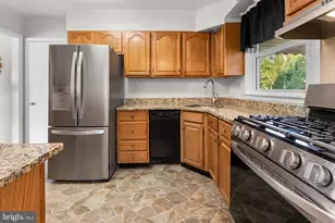 3406 Ripple Rd, Windsor Mill, MD 21244 - Photo 8