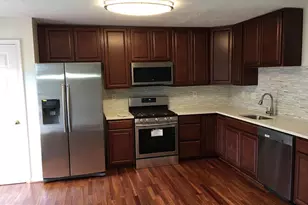 30 Blackfoot Ct, Baltimore, MD 21220 - Photo 2