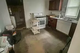 1808 East Ave, Baltimore, MD 21222 - Photo 8