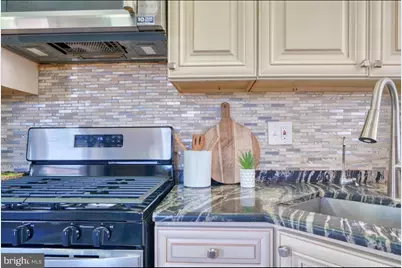 701 Platinum Avenue, Essex, MD 21221 - Photo 12