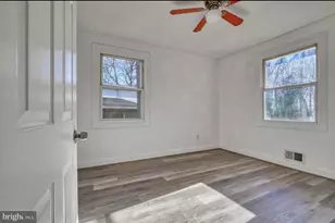 701 Platinum Ave, Essex, MD 21221 - Photo 14
