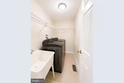 123 Winters Lane, Baltimore, MD 21228 - Photo 8