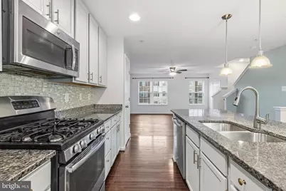 8529 Stansbury Lake Drive, Baltimore, MD 21222 - Photo 6