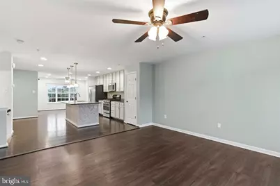 8529 Stansbury Lake Drive, Baltimore, MD 21222 - Photo 10