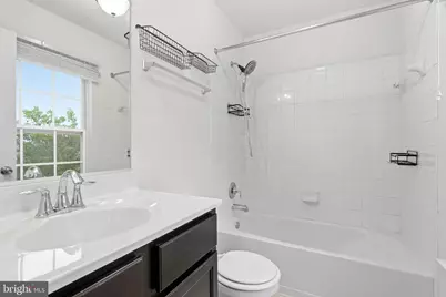 8529 Stansbury Lake Drive, Baltimore, MD 21222 - Photo 16
